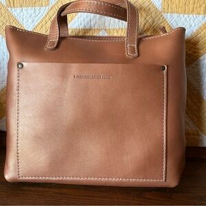 Portland Leather Hava Medium Crossbody